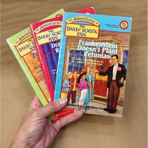 Set Of 3 Bailey School Kids Books Dracula Frankenstein Zombies Childrens Series